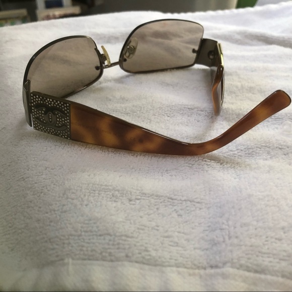 Channel sunglasses - Picture 16 of 16